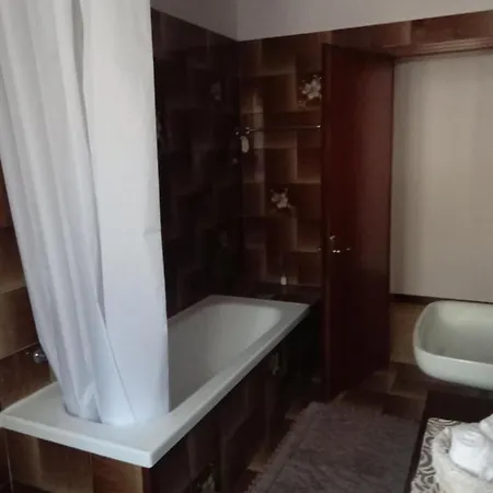 Casa Via Degli Ulivi 13 * Lozzo Atestino